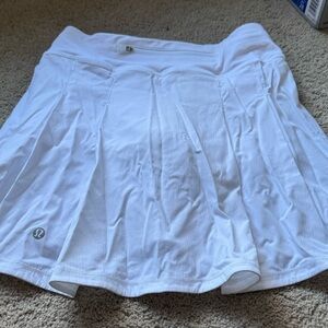 Luluemon tennis skirt size 2